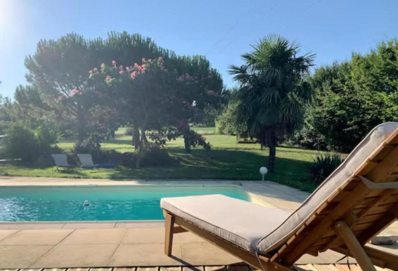 Bed and Breakfast La Ferme Du Bois De Plottes Exterior foto