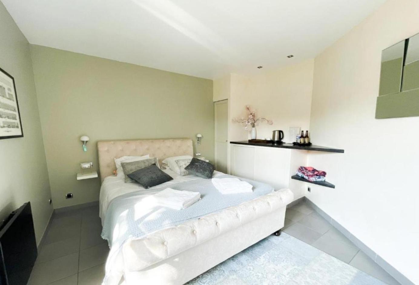 Bed and Breakfast La Ferme Du Bois De Plottes Exterior foto