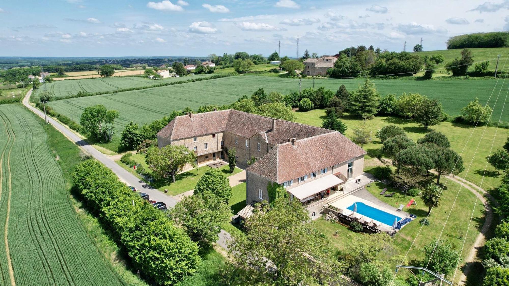 Bed and Breakfast La Ferme Du Bois De Plottes Exterior foto